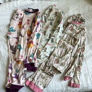 Butts bees girls 5T pj bundle